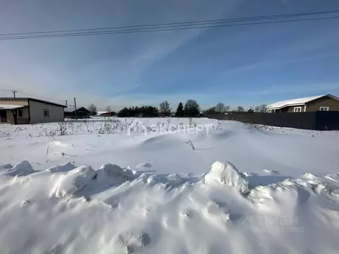 Участок в Московская область, Павлово-Посадский городской округ, д. ...