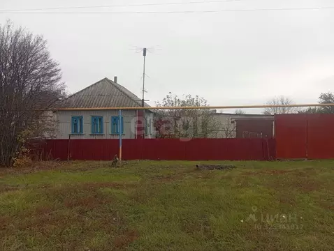 Дом в Белгородская область, Губкинский городской округ, с. Кладовое ...