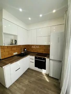 Продается 1-комнатная квартира