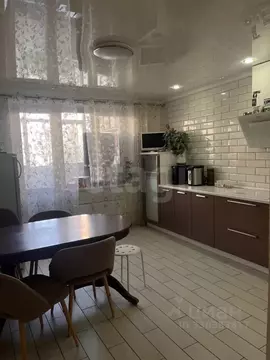 3-к кв. Тюменская область, Тюмень Кремлевская ул., 110к1 (90.0 м)