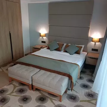 1-к кв. Крым, Ялта проезд Парковый, 8Д (37.0 м)