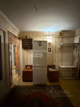 2-к кв. Приморский край, Артем Севастопольская ул., 11/1 (52.0 м)