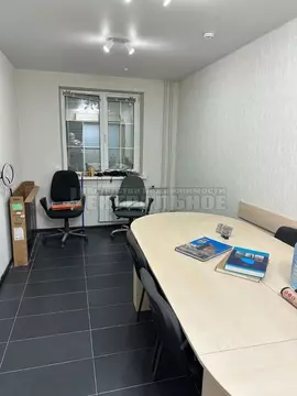 Офис в Смоленская область, Смоленск ул. Академика Петрова, 7 (42 м)