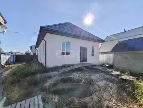 Дом в Тюменская область, Тюмень Рябинушка садовое товарищество, ул. ...