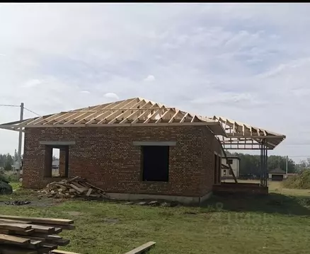 Дом в Омская область, Омский район, с. Усть-Заостровка  (132 м)