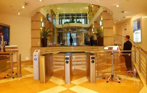Офис в Москва Брянская ул., 5 (996 м)