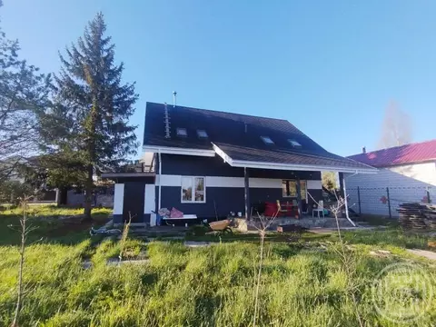 Дом в Ленинградская область, Ломоносовский район, Виллозское городское ...