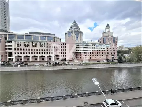 Офис в Москва Кожевнический проезд, 1 (150 м)