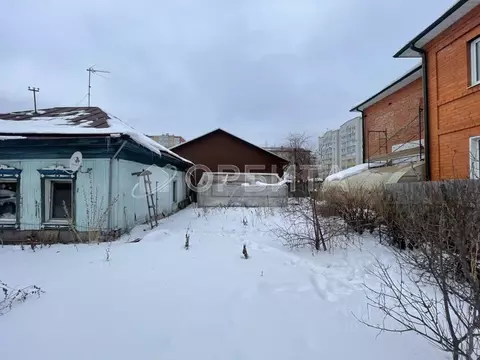 Участок в Тюменская область, Тюмень ул. Карла Маркса, 11 (6.4 сот.)