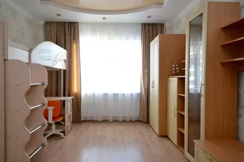 Квартира, 2 комнаты, 82 м