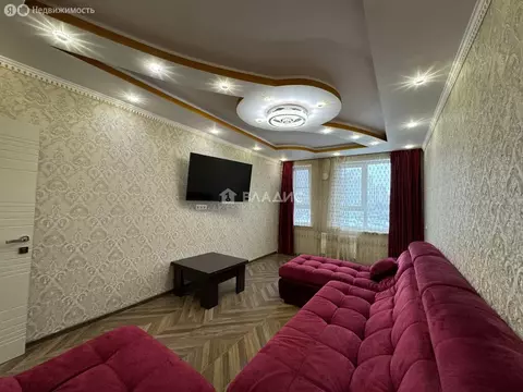 3-комнатная квартира: деревня Сапроново, Калиновая улица, 3 (73 м)