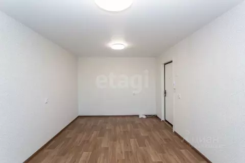 Комната Тюменская область, Тобольск 8-й мкр, 1 (18.3 м)