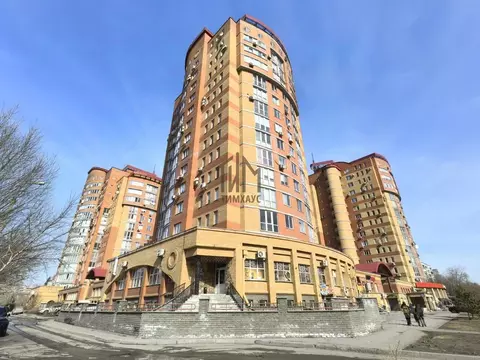 2-к кв. Омская область, Омск ул. Декабристов, 114/1 (90.0 м)