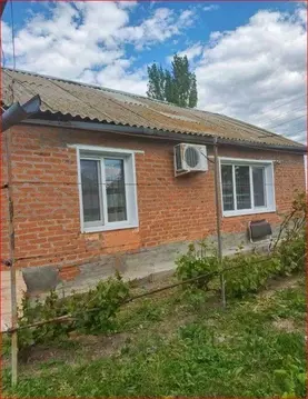 Дом в Саратовская область, Красный Кут муниципальное образование, пос. ...