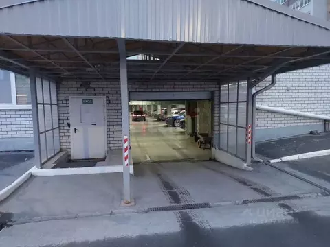 Гараж в Тюменская область, Тюмень Таврическая ул., 9Бс2 (13 м)