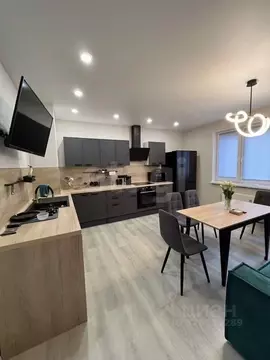 2-к кв. Тюменская область, Тюмень ул. Алматинская, 12 (65.0 м)