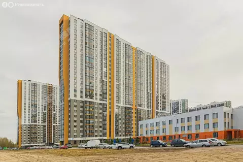 4-комнатная квартира: Санкт-Петербург, улица Лидии Зверевой, 9к1 ...