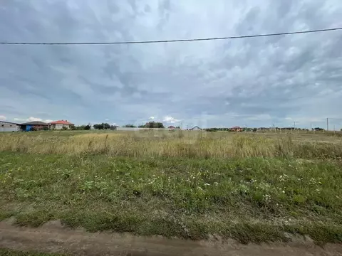 Участок в Белгородская область, Яковлевский муниципальный округ, с. ...