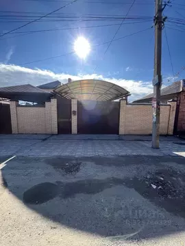 Дом в Ростовская область, Ростов-на-Дону пос. Орджоникидзе, ул. ...