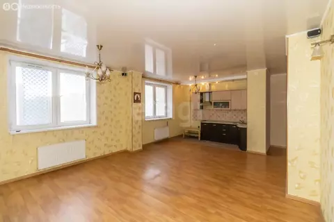 2-комнатная квартира: Челябинск, улица Бейвеля, 20 (79.7 м)