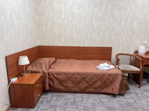 Комната Оренбургская область, Орск Новый город мкр, просп. Ленина, 54А ...
