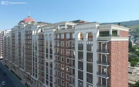 5-комнатная квартира: Махачкала, улица Азиза Алиева, 18 (193 м)