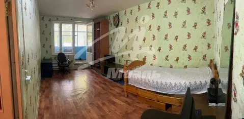 Продается комната в 3-комнатной квартире