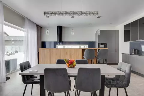 Дом в Ленинградская область, Всеволожский район, Колтушское городское ...