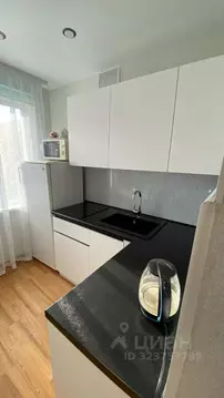 1-к кв. Новосибирская область, Новосибирск Троллейная ул., 20 (35.0 м)