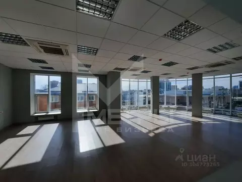 Офис в Краснодарский край, Краснодар Центральный мкр, ул. Гоголя, 68 ...