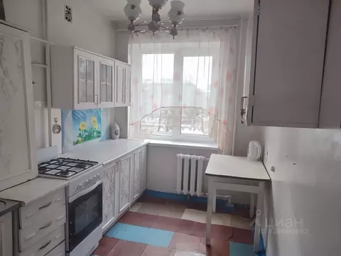 3-к кв. Омская область, Омск Заозерный мкр, просп. Менделеева, 23 ...