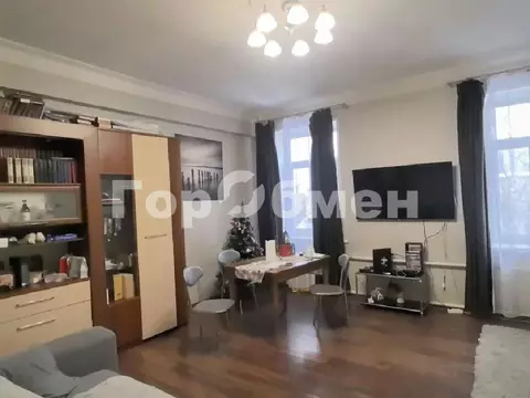 Продается комната в 4-комнатной квартире