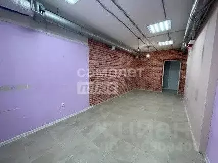 Помещение свободного назначения в Тюменская область, Тюмень ул. ...