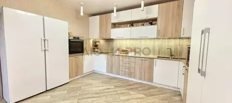 3-к кв. Алтайский край, Барнаул ул. Профинтерна, 7а (119.2 м)