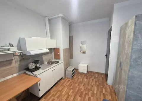 Студия Москва Синявинская ул., 11к12 (13.0 м)