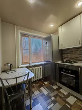 2-к кв. Коми, Сыктывкар Нижний Чов мкр, ул. Магистральная, 3 (47.7 м)