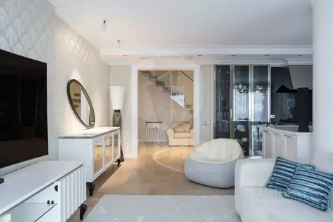 5-к кв. Калининградская область, Калининград ул. Сержанта Колоскова, 8 ...