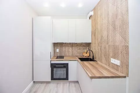 1-к кв. Тюменская область, Тюмень ул. Андрея Кореневского, 7 (37.5 м)