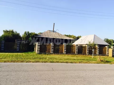 Дом в Новосибирская область, Ордынский район, д. Новый Шарап ул. Мира ...