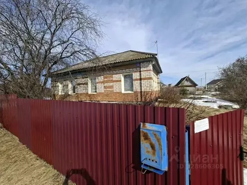 Дом в Башкортостан, Чишминский район, Алкинский сельсовет, с. ...