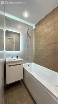 2-комнатная квартира: Тюмень, Профсоюзная улица, 5 (41 м)