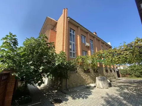 Дом в Краснодарский край, Геленджик пер. Первомайский, 4 (500 м)