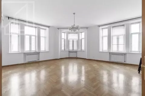 6-к кв. Москва 4-я Тверская-Ямская ул., 26/8 (235.0 м)