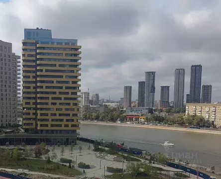 2-к кв. Москва ул. Эдуарда Стрельцова, 2к1 (63.0 м)