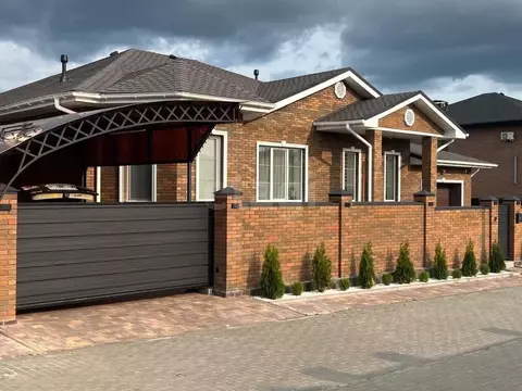 Дом в Брянская область, Брянский район, пос. Мичуринский ул. Победы ...