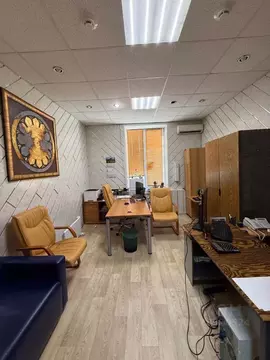 Офис в Волгоградская область, Волгоград ул. 13-й Гвардейской Дивизии, ...