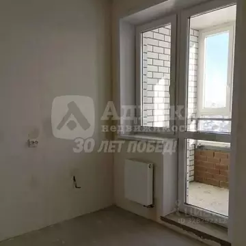 Студия Тюменская область, Тюмень Дамбовская ул., 25к1 (28.0 м)