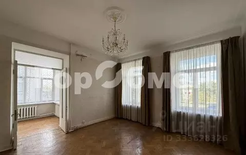 5-к кв. Москва ул. Серафимовича, 2 (110.0 м)