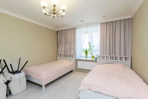 3-к кв. Тюменская область, Тюмень ул. Тимофея Кармацкого, 11к2 (120.0 ...