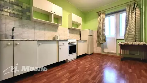 Продается 2-комнатная квартира